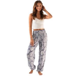 Lotus & Luna Harem Pants - Lavender M